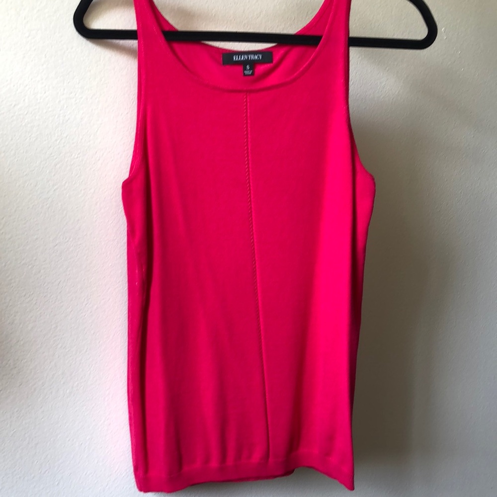 Ellen Tracy sleeveless knitted blouse